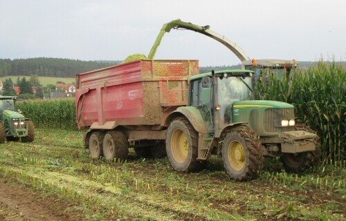 sklizen-kukurice-2014_5.jpg